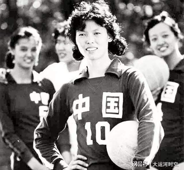 MK体育-陈招娣：女排五连冠功臣，体育界第一个女将军，病逝触动郎平出山